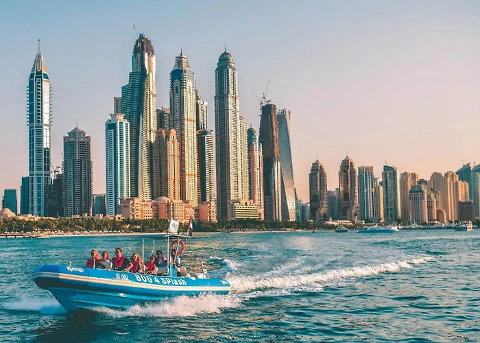 Royal Oceanic In Jbr By Happy Season