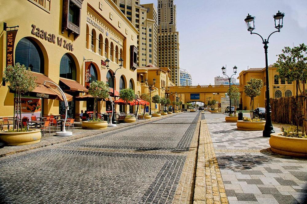 Royal Oceanic In Jbr By Happy Season *